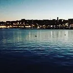 Oda ve Kahvaltı Ad Agros *