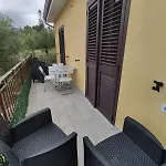 Ad Agros B&B 마리나디카메로타