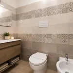Oda ve Kahvaltı Ad Agros